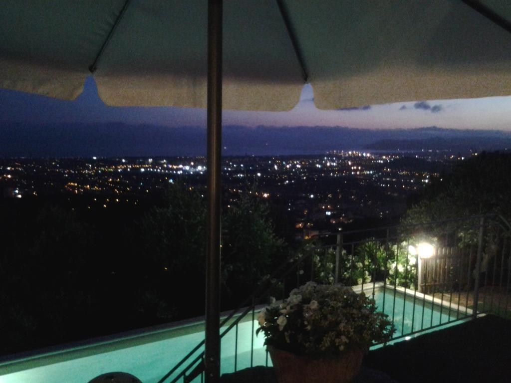 Casa Vacanze Al Settimo Cielo Massa Kültér fotó